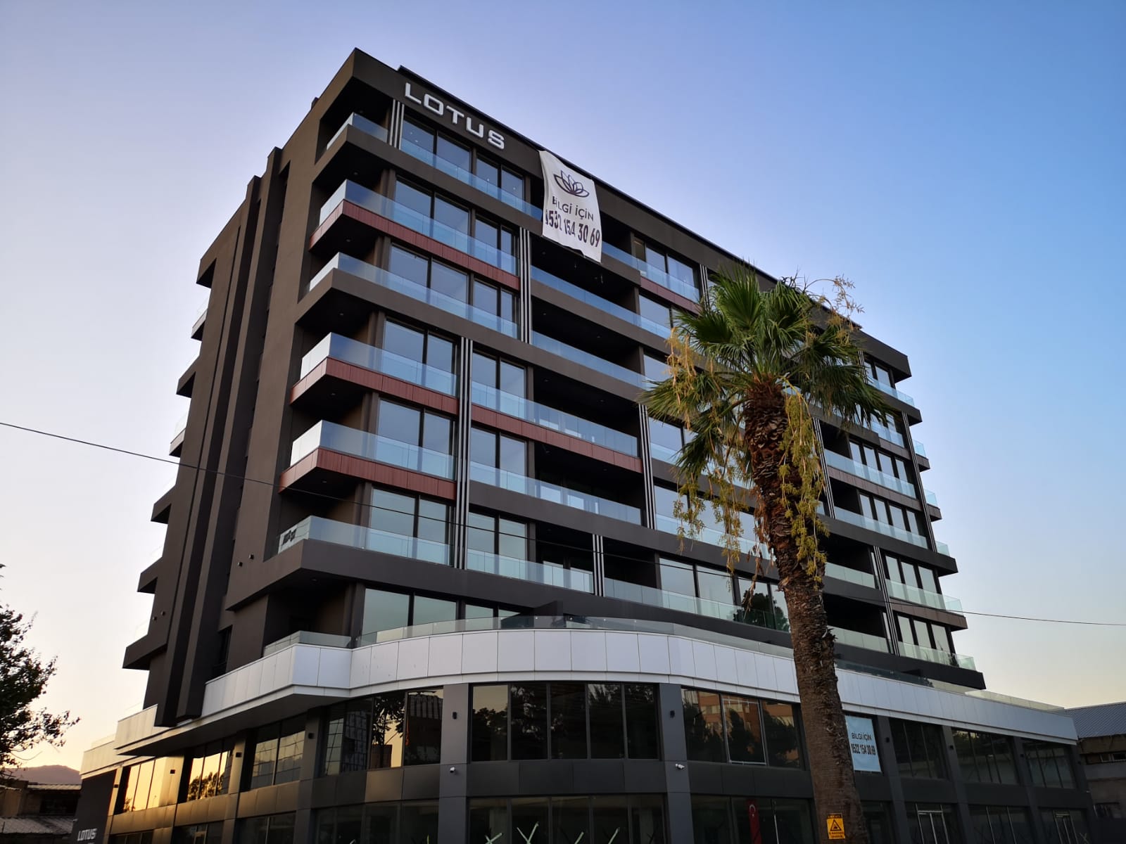 Seyhun ACAR LOTUS BORNOVA�DA FIRSAT ! SATILIK LÜKS 1+1 EŞYALI DAİRE